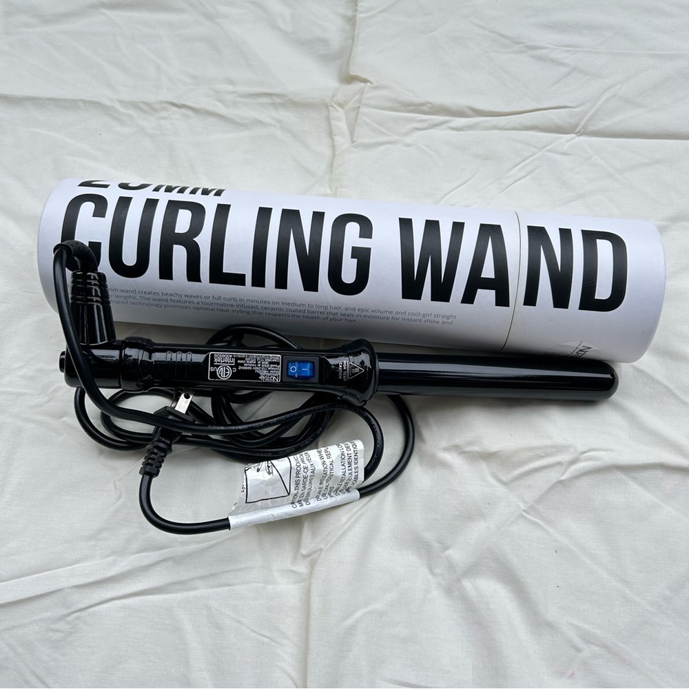 Black Curling Wand - 20mm